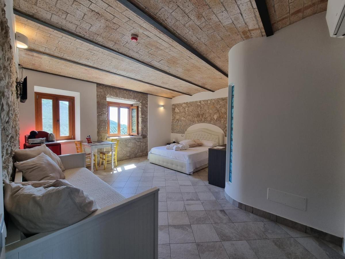Casale Dei Priori Bed and Breakfast Rocca Massima Buitenkant foto